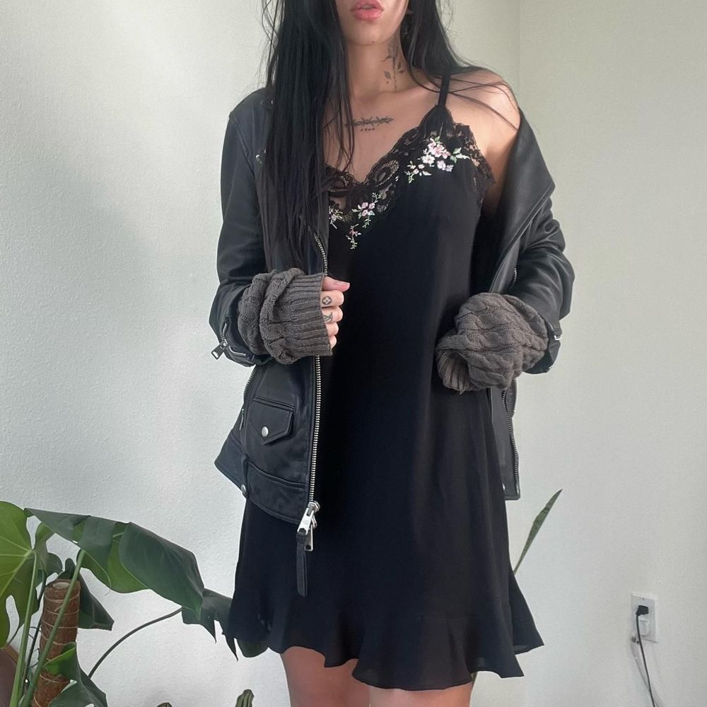 black Oscar de la Renta pink label slip dress